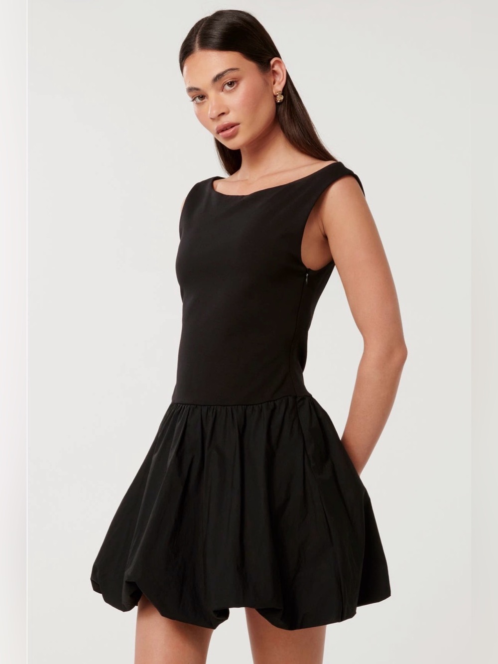 NWT Ever New Jayla Bubble Hem Mini Dress Size 12 Wedding Holiday Party